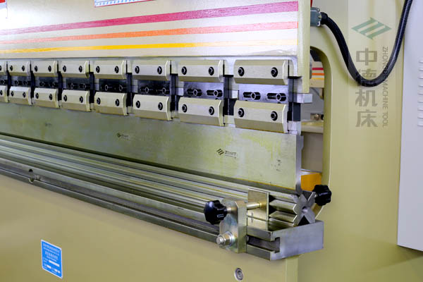 ZDP-4022采用標(biāo)準(zhǔn)多V模具，功能多，市場應(yīng)用普及，采購優(yōu)惠.jpg